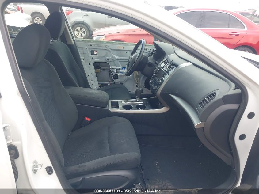 2015 NISSAN ALTIMA 2.5 SV - 1N4AL3AP3FC117299