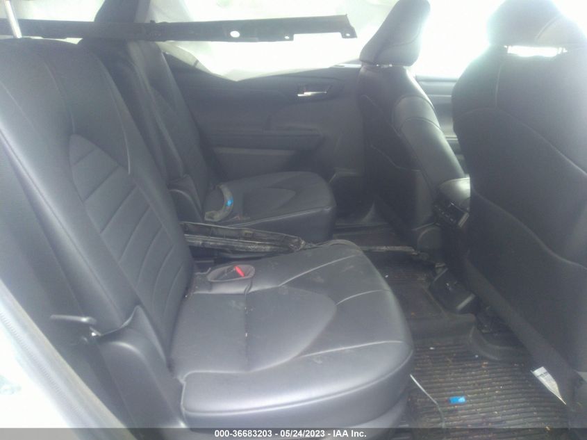 2022 TOYOTA HIGHLANDER XLE - 5TDGZRBH2NS587799