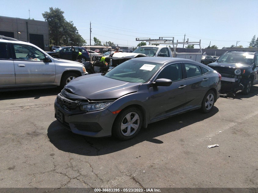 VIN 2HGFC2F53JH607203 2018 HONDA CIVIC SEDAN LX