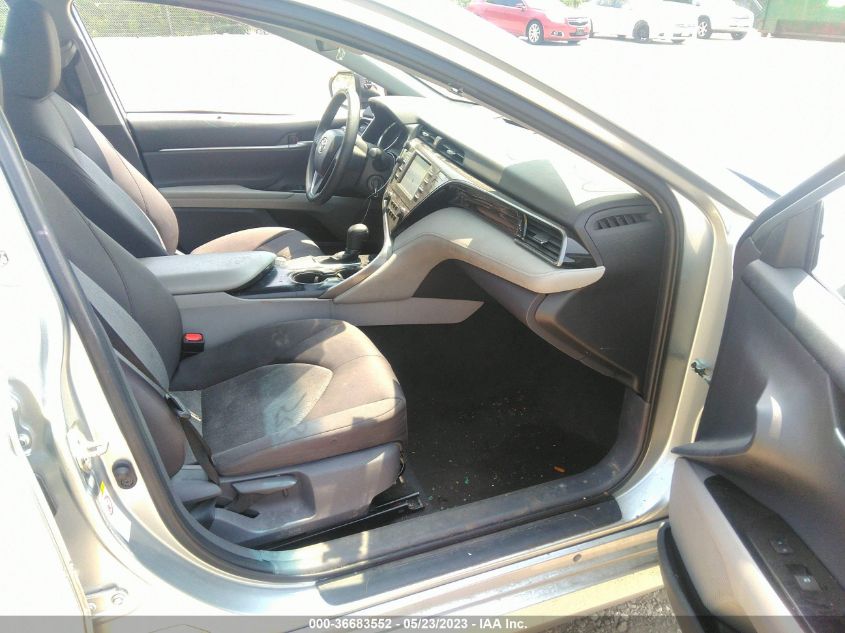 2019 TOYOTA CAMRY LE/SE/XLE/L - 4T1B11HK4KU236529