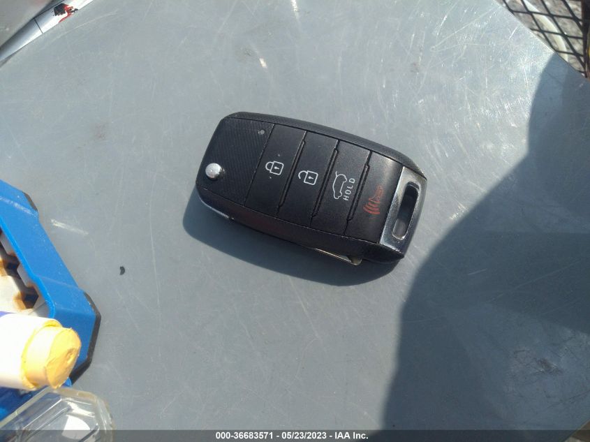 2015 KIA SOUL BASE - KNDJN2A23F7232111