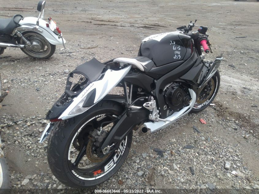 2014 SUZUKI GSX-R600 - JS1GN7FA8E2101141