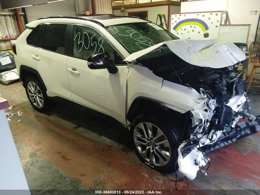2022 TOYOTA RAV4 XLE PREMIUM - 2T3C1RFV3NW213058