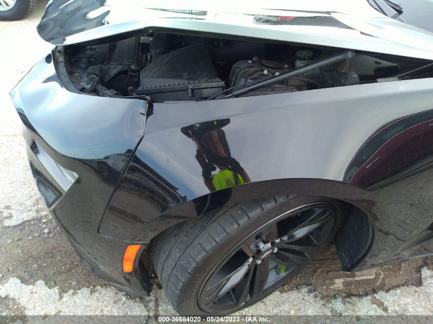 2017 CHEVROLET CAMARO 2LT - 1G1FD1RSXH0111393