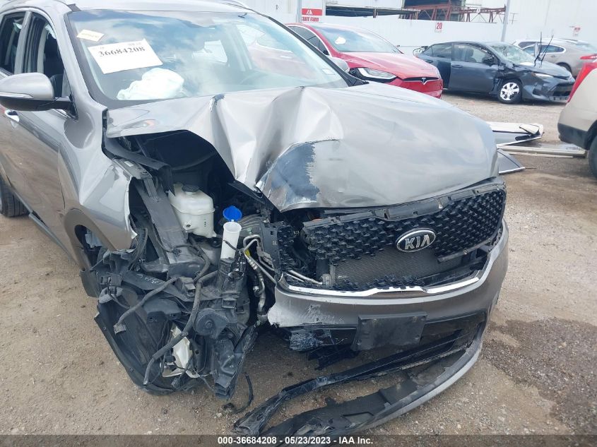2016 KIA SORENTO EX - 5XYPH4A56GG090901