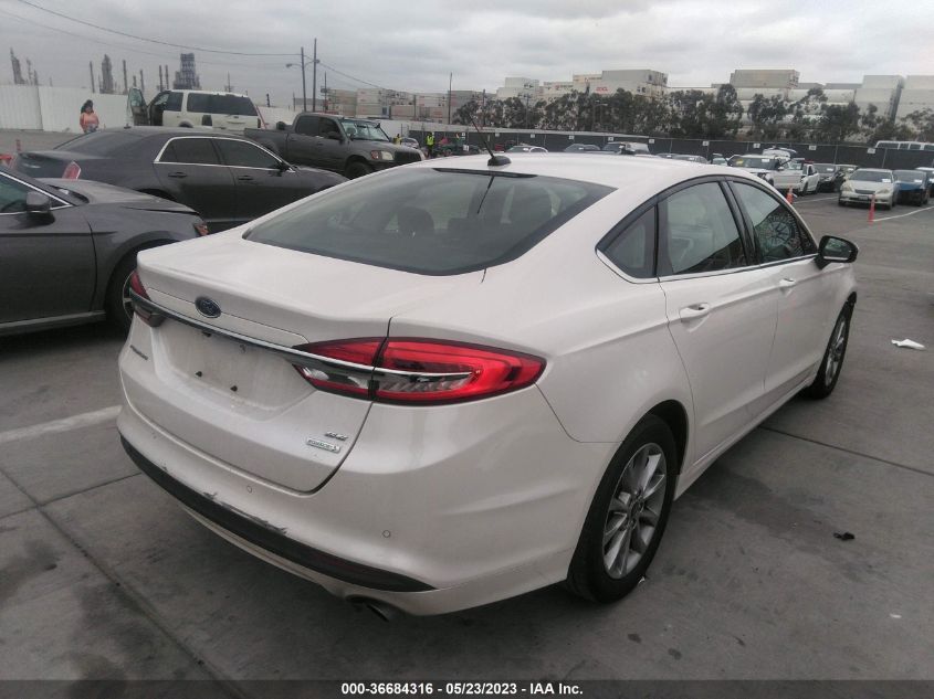 2017 FORD FUSION SE - 3FA6P0HD3HR379655