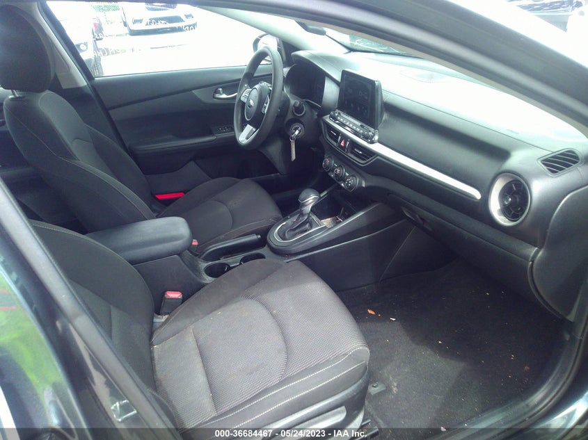 VIN 3KPF24AD5LE181234 2020 KIA FORTE LXS