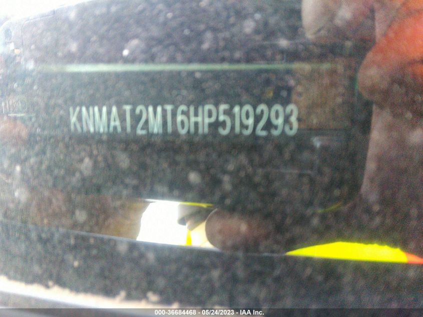2017 NISSAN ROGUE SV - KNMAT2MT6HP519293