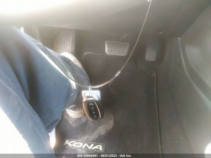 2022 HYUNDAI KONA SEL - KM8K6CAB4NU922646