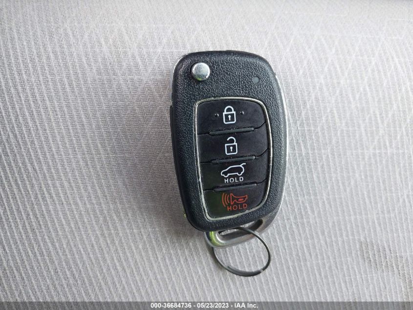 2016 HYUNDAI TUCSON SE - KM8J3CA44GU130683