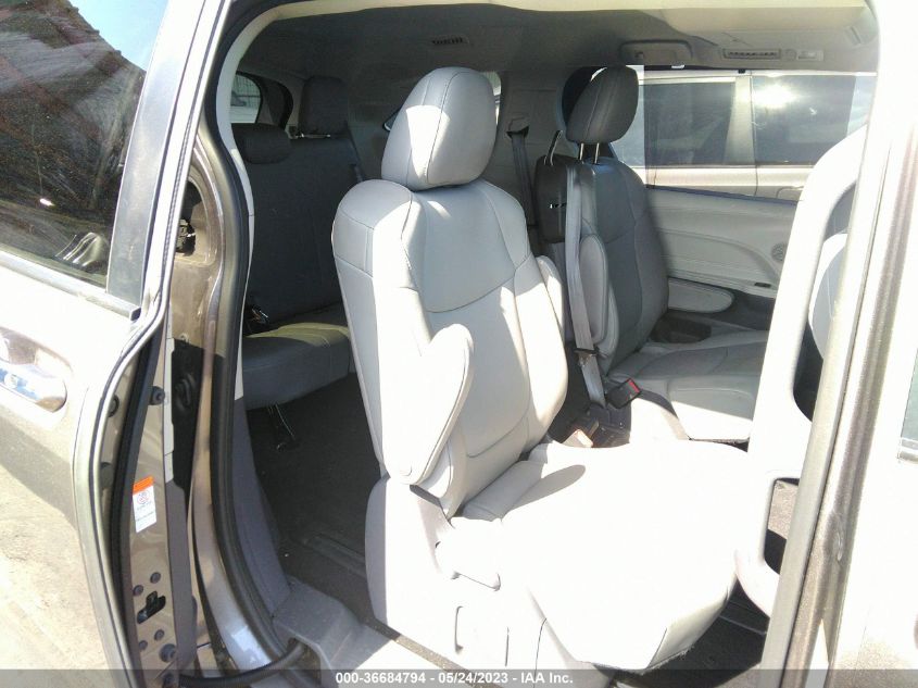 2021 TOYOTA SIENNA XLE - 5TDJRKEC6MS033628