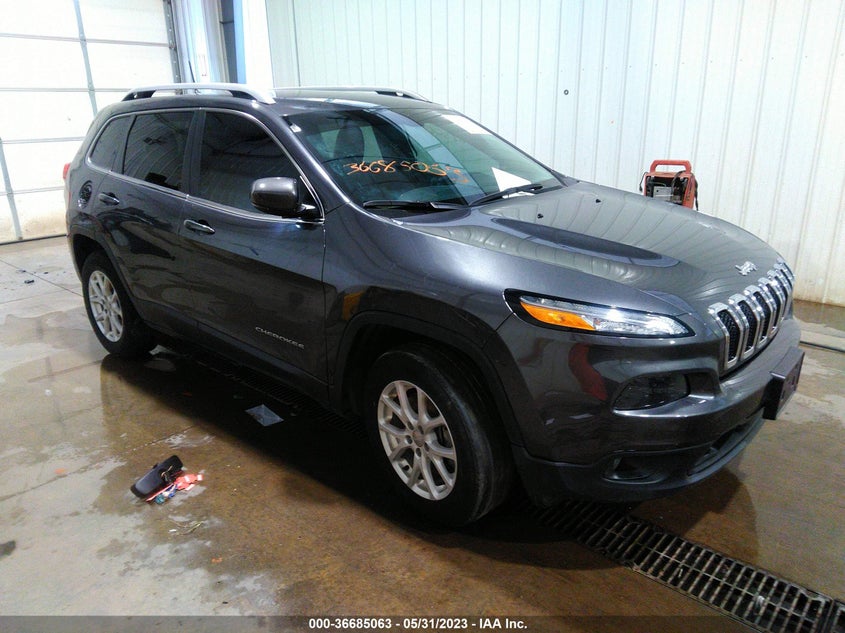 VIN 1C4PJMCBXHW583671 2017 JEEP CHEROKEE LATITUDE