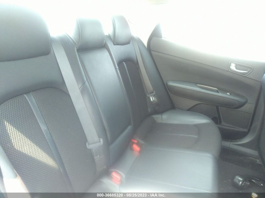 2019 KIA OPTIMA S - 5XXGT4L39KG286547