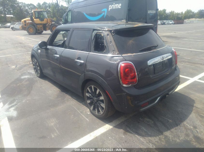 2015 MINI COOPER HARDTOP 4 DOOR S - WMWXU3C59F2B58040