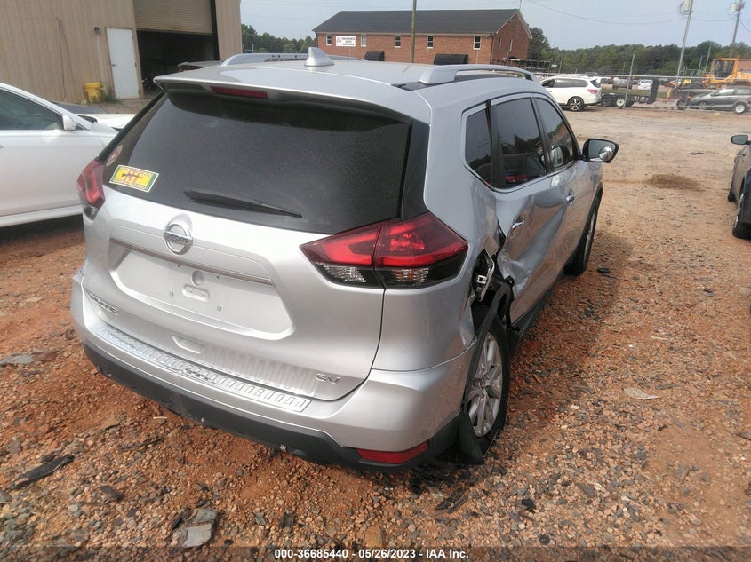 VIN KNMAT2MT0JP552036 2018 NISSAN ROGUE SV
