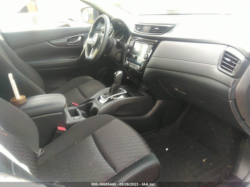 VIN KNMAT2MT0JP552036 2018 NISSAN ROGUE SV