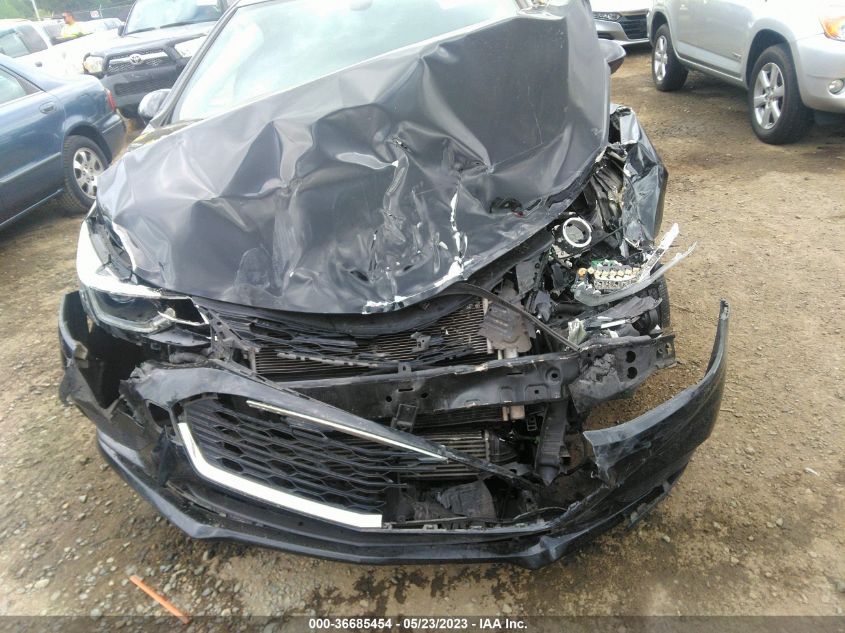 2018 CHEVROLET CRUZE LT - 3G1BE6SM2JS604746