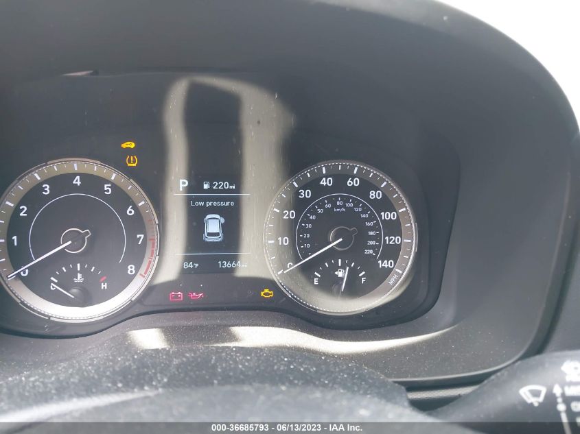 2022 HYUNDAI VENUE SEL - KMHRC8A34NU166667