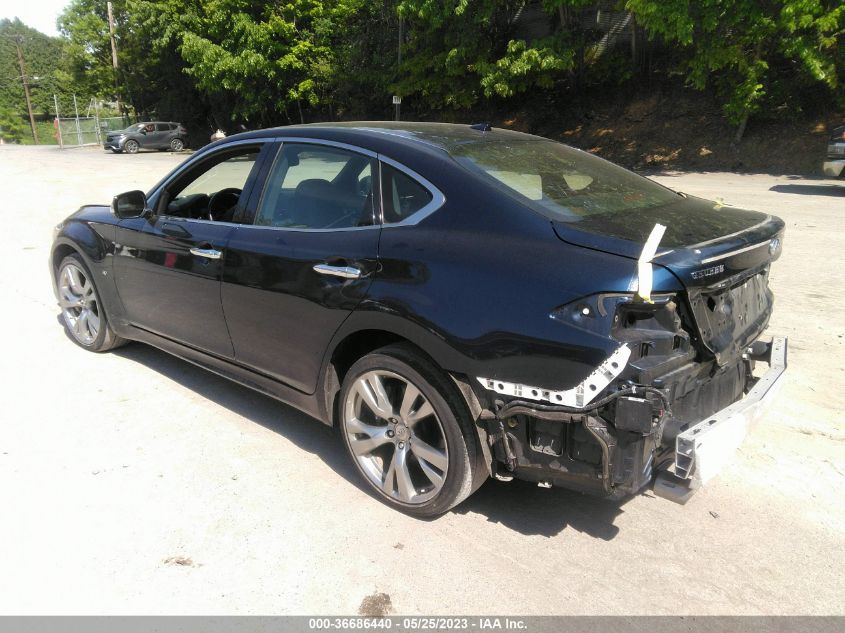 2019 INFINITI Q70 3.7 LUXE JN1BY1AR4KM580131