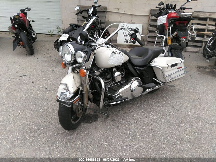2010 HARLEY-DAVIDSON FLHP 1HD1FHM12AB645595