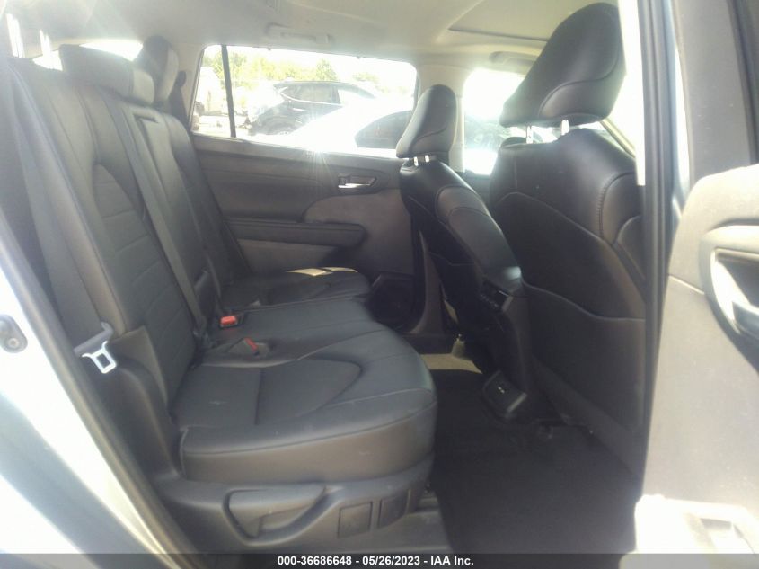 2021 TOYOTA HIGHLANDER XLE - 5TDGZRBH6MS156400