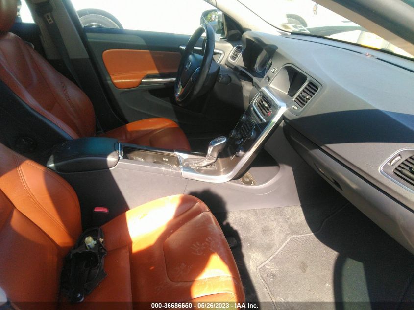 2013 VOLVO S60 T5 - YV1612FSXD1219294