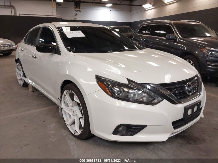 2017 NISSAN ALTIMA 2.5 SR - 1N4AL3AP2HC472435