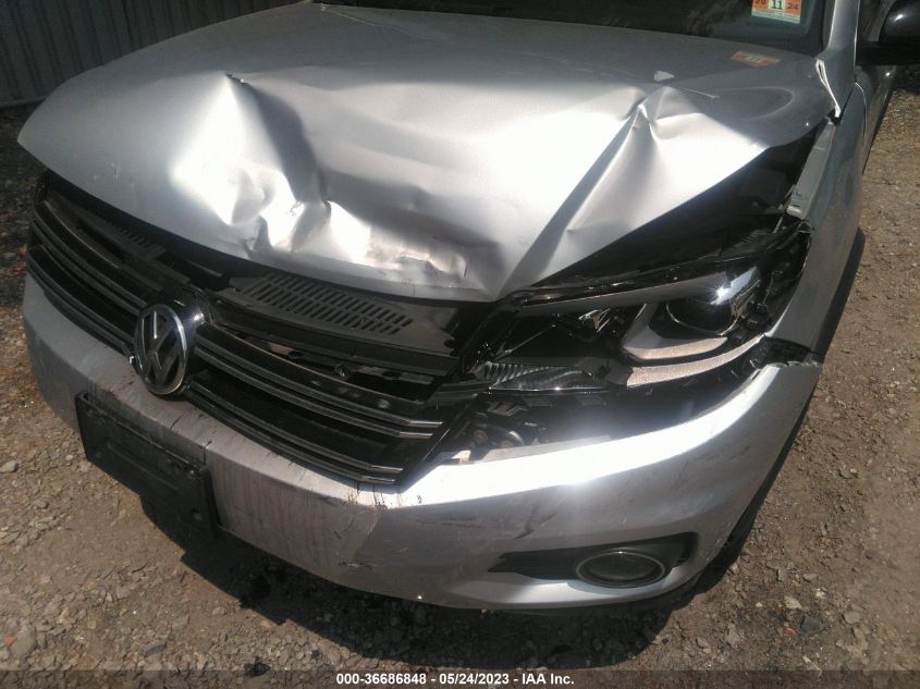 2017 VOLKSWAGEN TIGUAN SPORT - WVGUV7AX2HW504402