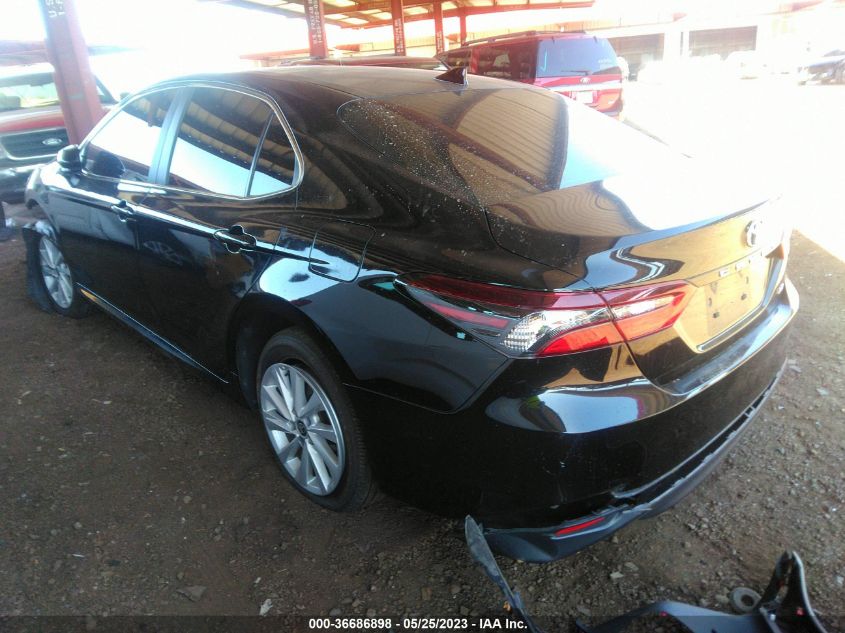 2022 TOYOTA CAMRY LE - 4T1C11AK5NU671157