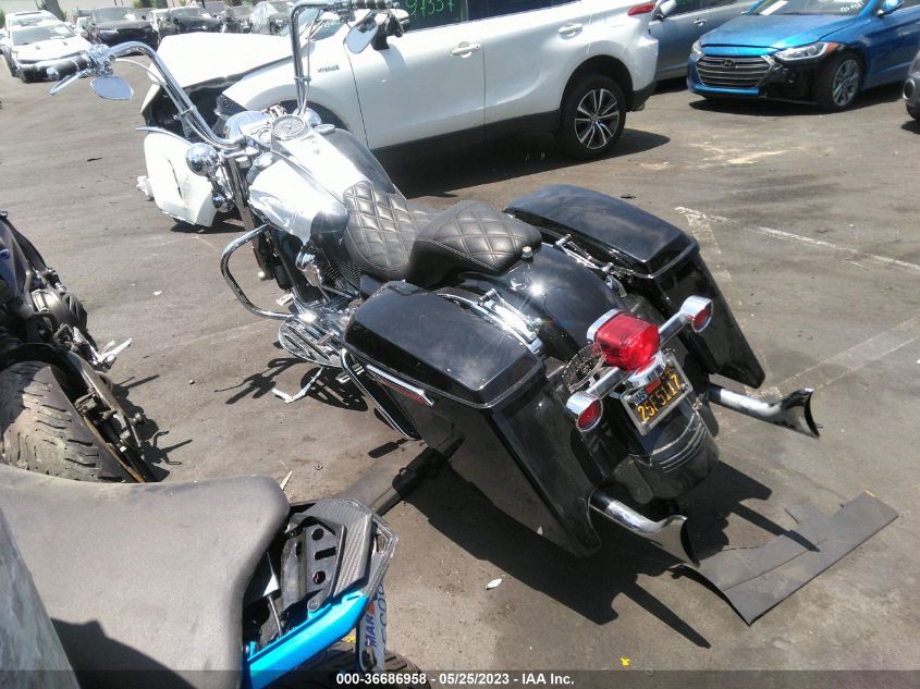 2021 HARLEY-DAVIDSON FLHR - 1HD1FBC25MB613929