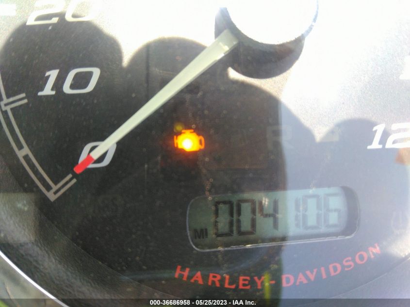 2021 HARLEY-DAVIDSON FLHR - 1HD1FBC25MB613929