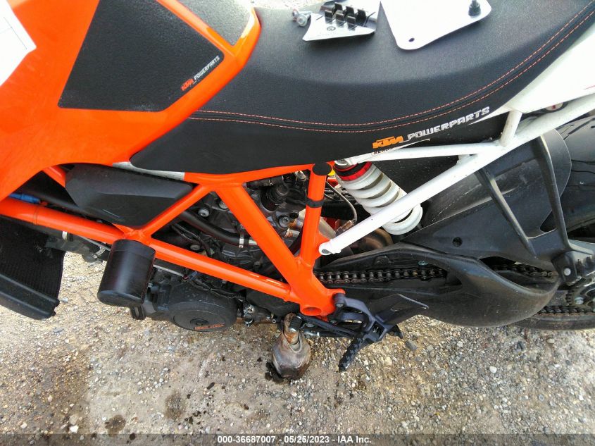 2016 KTM 1290 SUPER DUKE R - VBKV39404GM937026