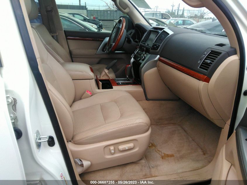 2014 TOYOTA LAND CRUISER - JTMHY7AJ4E4023986