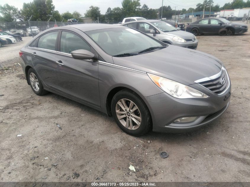 2013 HYUNDAI SONATA GLS - 5NPEB4AC1DH732095