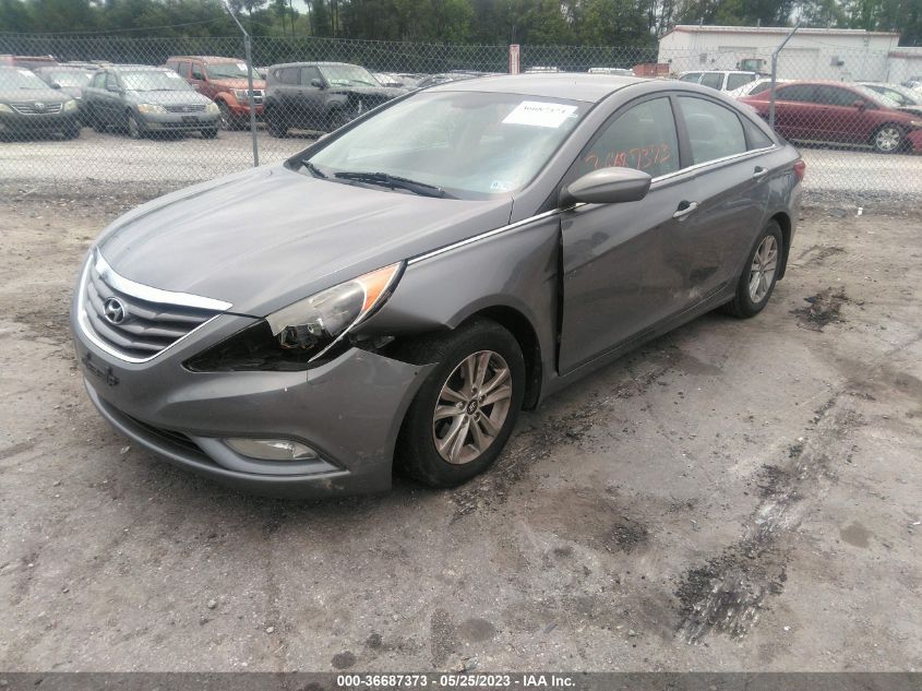 2013 HYUNDAI SONATA GLS - 5NPEB4AC1DH732095