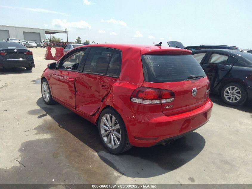 2013 VOLKSWAGEN GOLF TDI W/SUNROOF & NAV - WVWDM7AJ8DW123733