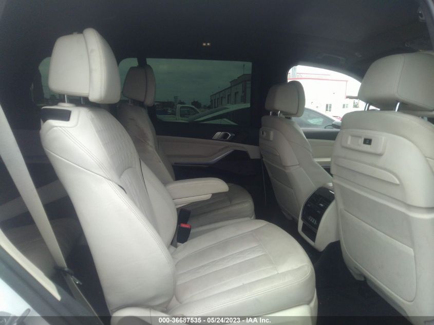 2021 BMW X7 XDRIVE40I 5UXCW2C09M9E11645