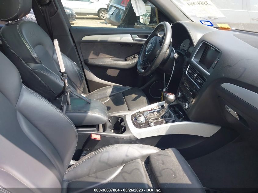 2017 AUDI SQ5 PREMIUM PLUS - WA1CCAFP2HA094834