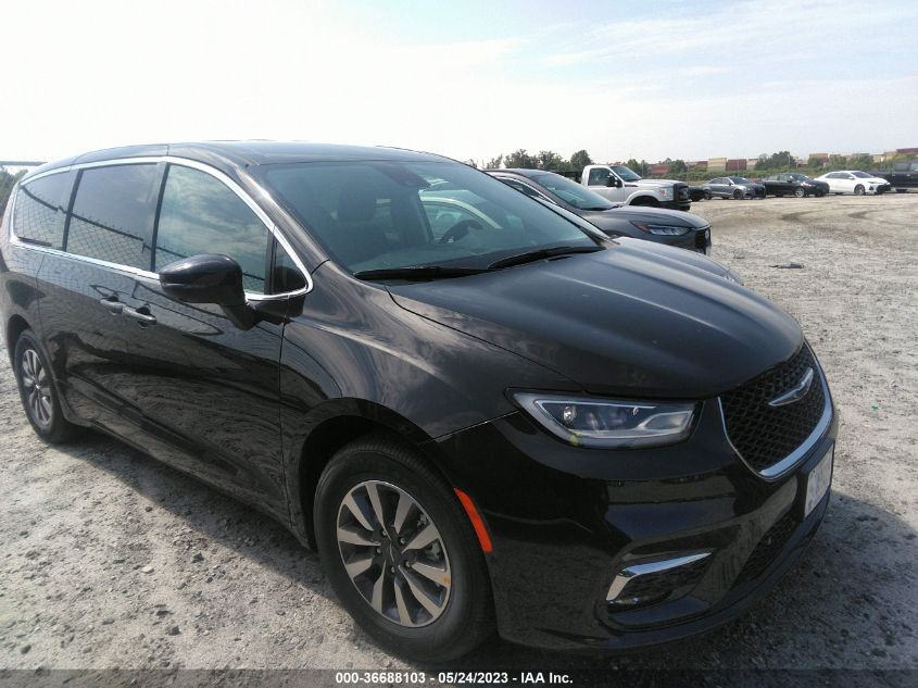 2023 CHRYSLER PACIFICA HYBRID TOURING L - 2C4RC1L70PR556791