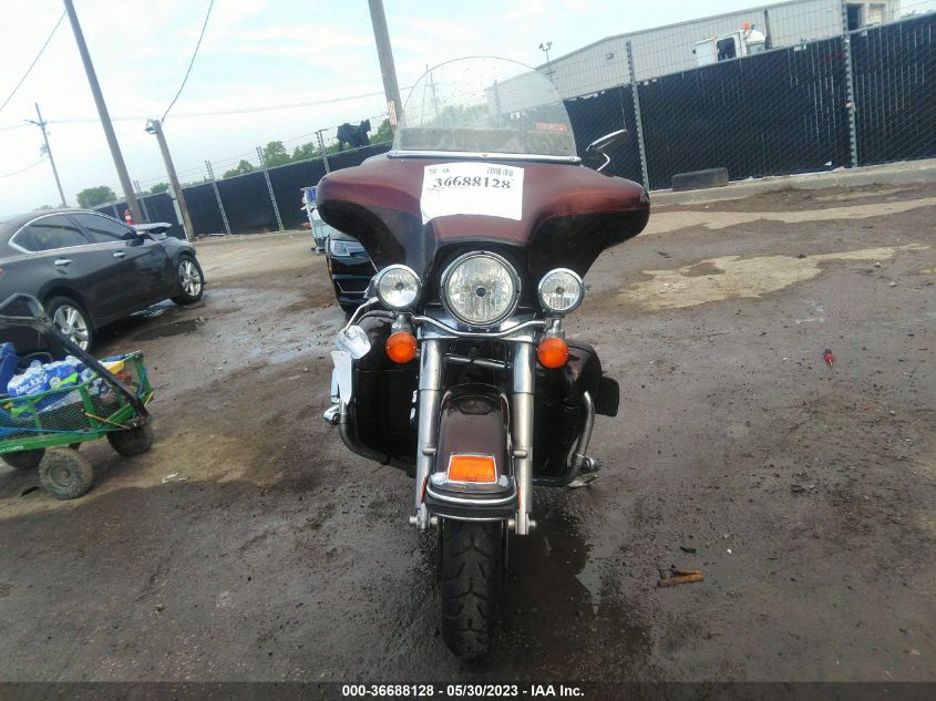 2011 HARLEY-DAVIDSON FLHTCU - 1HD1FC415BB638483