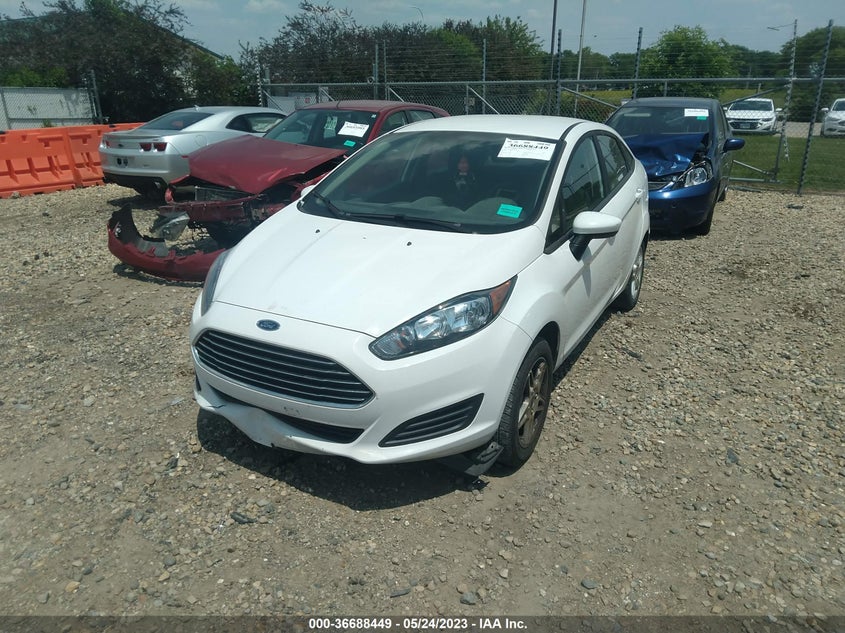 VIN 3FADP4BJ8KM117163 2019 FORD FIESTA SE