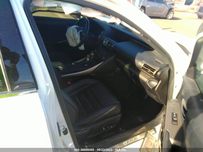 2016 LEXUS IS 200T - JTHBA1D24G5020061