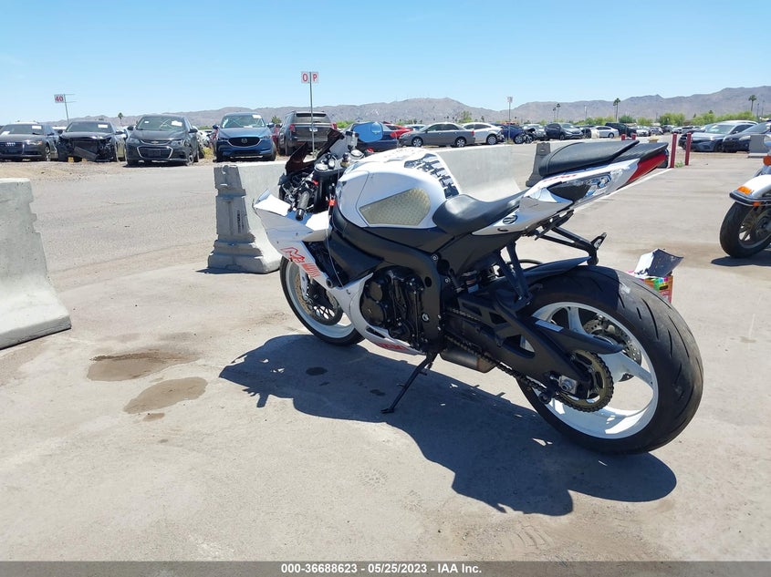 VIN JS1GN7FA8L7100121 2020 SUZUKI GSX-R600