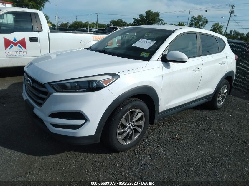 2017 HYUNDAI TUCSON SE - KM8J23A41HU282862