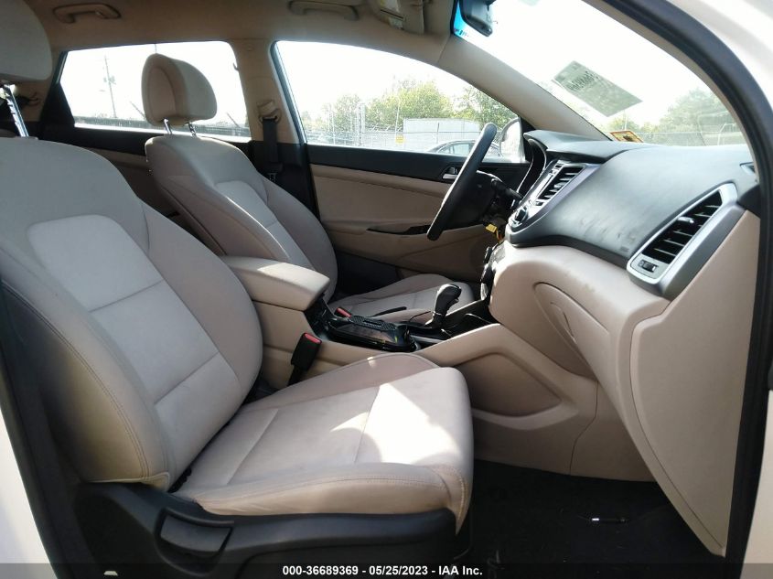 2017 HYUNDAI TUCSON SE - KM8J23A41HU282862