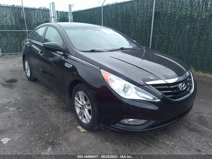 2013 HYUNDAI SONATA GLS - 5NPEB4ACXDH663827