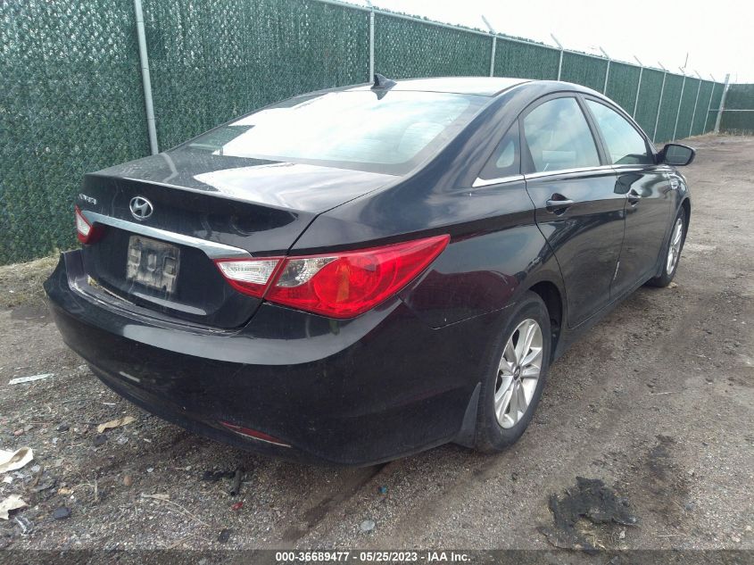 2013 HYUNDAI SONATA GLS - 5NPEB4ACXDH663827