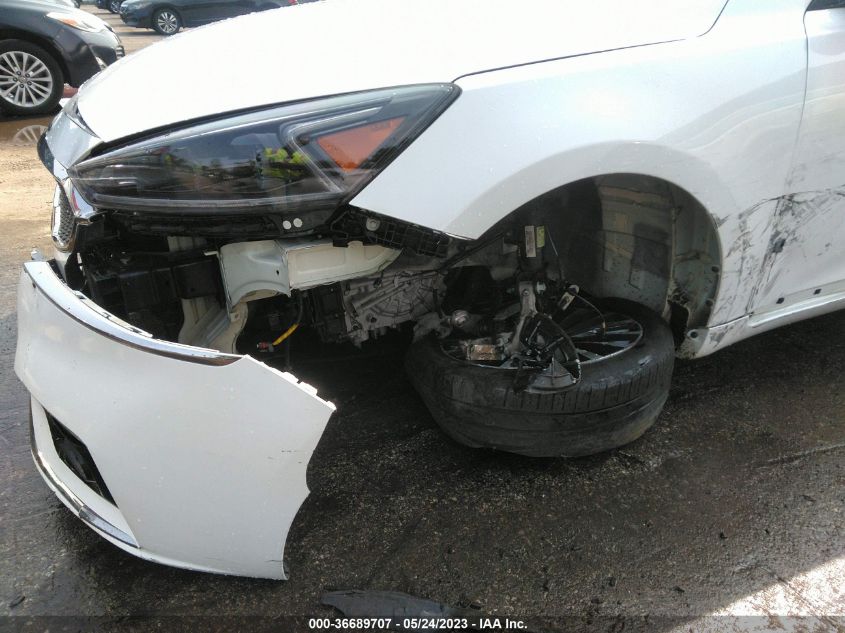 2017 KIA CADENZA PREMIUM - KNALC4J11H5085882