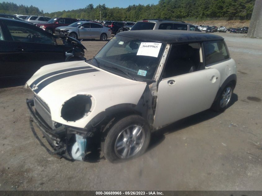 2013 MINI COOPER HARDTOP - WMWSU3C54DT684980