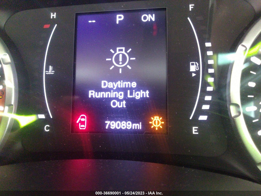 VIN ZACCJABB8HPE87386 2017 JEEP RENEGADE LATITUDE